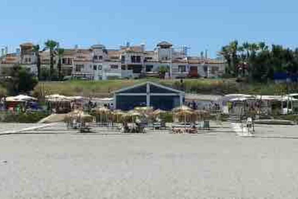 Villa Cana San Roque  Exteriör bild