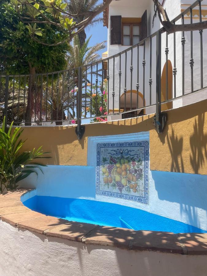 Villa Cana San Roque  Exteriör bild